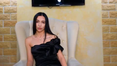 veronika online show from December 14, 2024, 9:18 am
