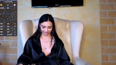 veronika online show from December 15, 2024, 3:31 pm