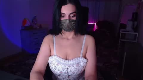   Yasmina   online show from December 15, 2024, 4:07 am