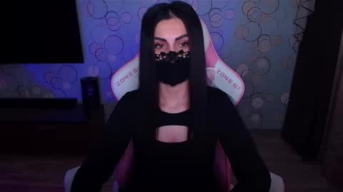   Yasmina   online show from April 28, 2026, 5:01 am