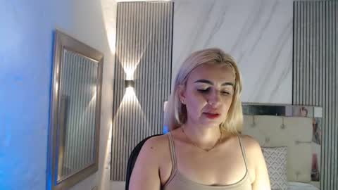 Snapshot of ashley__tylor chatting on June 10, 2026, 7:02 pm ashley__tylor online show from June 10, 2026, 7:02 pm
