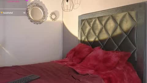 Snapshot of ashley__williamss chatting on May 17, 2026, 4:58 pm Ashley online show from May 17, 2026, 4:58 pm