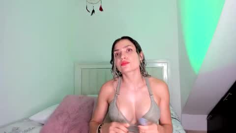 ashley_blair online show from April 4, 2026, 10:18 pm