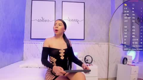 Snapshot of ashley_lee4u chatting on May 13, 2026, 12:52 am ASHLEY online show from May 13, 2026, 12:52 am