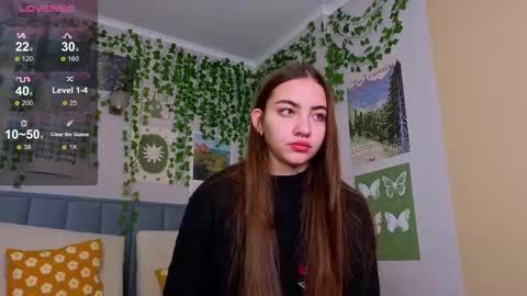 Ashle online show from October 14, 2025, 4:13 am