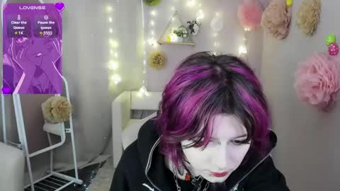 Snapshot of ashley_veil chatting on May 29, 2026, 2:26 pm Ashley online show from May 29, 2026, 2:26 pm