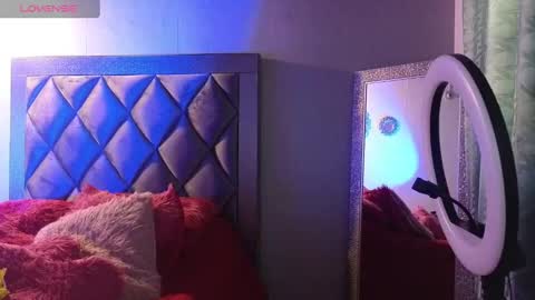 Snapshot of ashleybrend chatting on September 21, 2025, 12:18 pm CAMILA online show from September 21, 2025, 12:18 pm