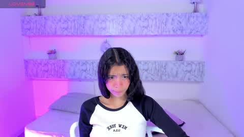 ashleycooper online show from February 23, 2025, 8:11 pm