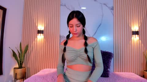 Snapshot of ashleydoll_19 chatting on December 28, 2024, 11:52 am Ashley Doll online show from December 28, 2024, 11:52 am