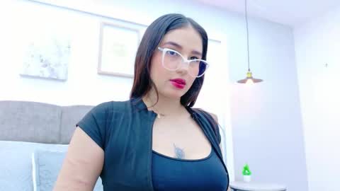 Snapshot of ashleyevans21 chatting on September 22, 2025, 9:17 pm Ashley Evans online show from September 22, 2025, 9:17 pm