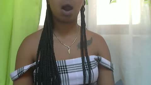 ashleyqueen X online show from February 7, 2026, 8:40 am