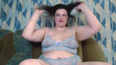 Snapshot of ashleyrosee_ chatting on September 27, 2025, 4:23 pm Anite         online show from September 27, 2025, 4:23 pm