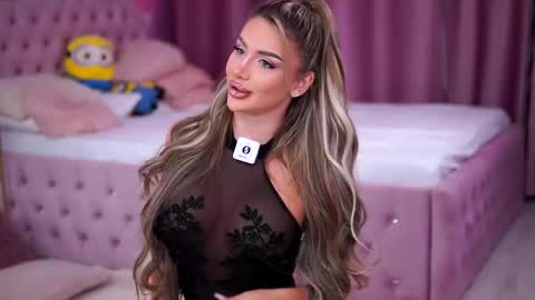 Snapshot of ashleysinnx chatting on October 14, 2025, 4:30 pm Ashley online show from October 14, 2025, 4:30 pm