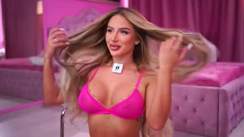 Snapshot of ashleysinnx chatting on November 7, 2025, 11:21 am Ashley online show from November 7, 2025, 11:21 am