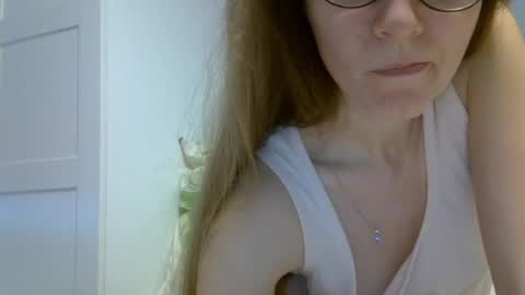 Ashley online show from May 14, 2026, 5:58 am