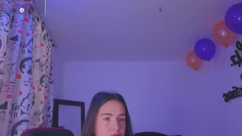 Snapshot of ashleyt1998 chatting on October 2, 2025, 12:56 pm ASHLEY online show from October 2, 2025, 12:56 pm