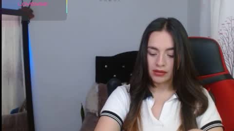 Snapshot of ashleyt1998 chatting on March 9, 2026, 3:05 pm ASHLEY online show from March 9, 2026, 3:05 pm