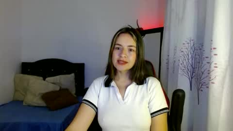 Snapshot of ashleyt1998 chatting on May 11, 2026, 3:07 pm ASHLEY online show from May 11, 2026, 3:07 pm