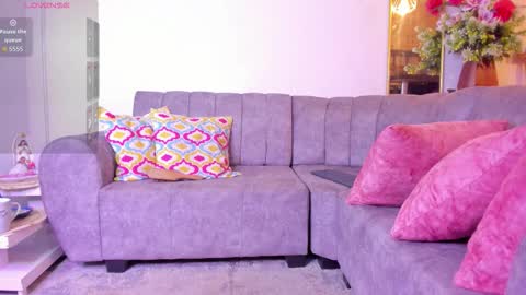 ASHLEY online show from December 4, 2025, 5:50 am