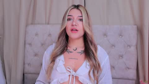 Ashley Lauren online show from December 9, 2024, 3:50 am