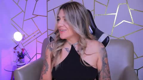 Snapshot of ashleyvalirya chatting on September 26, 2025, 4:38 am Ashley Lauren online show from September 26, 2025, 4:38 am