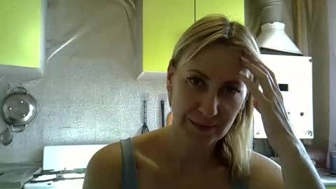 AshleyXHoney online show from September 9, 2025, 6:35 am