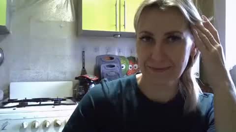 AshleyXHoney online show from October 24, 2025, 6:43 am