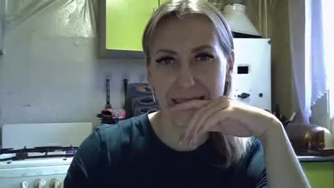 AshleyXHoney online show from November 7, 2025, 7:08 am