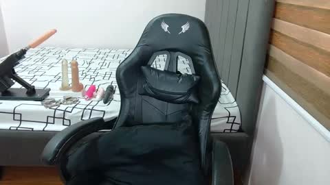 ashly online show from January 17, 2025, 7:08 am
