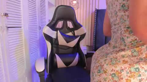 Snapshot of ashlye_miller_ chatting on March 8, 2026, 4:27 am ashlye_miller_ online show from March 8, 2026, 4:27 am