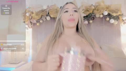 Snapshot of ashlye_stone chatting on December 8, 2024, 8:09 am Paula Baleta  online show from December 8, 2024, 8:09 am
