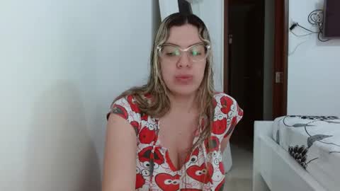 AshlyMoon online show from January 6, 2025, 5:49 pm