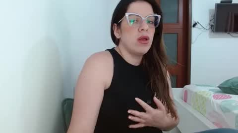 AshlyMoon online show from November 9, 2025, 3:32 pm