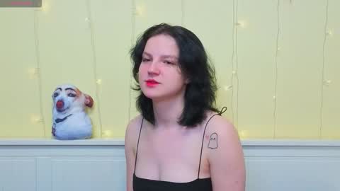 Kristine online show from January 12, 2026, 7:02 am