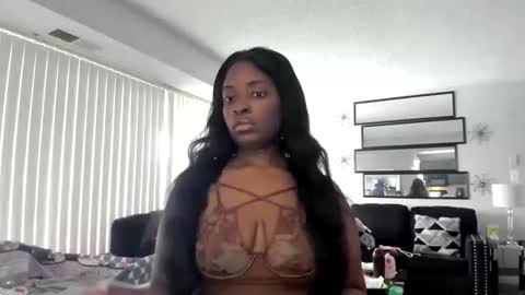 Snapshot of asiaandersonxx chatting on February 10, 2026, 3:27 pm Asia online show from February 10, 2026, 3:27 pm