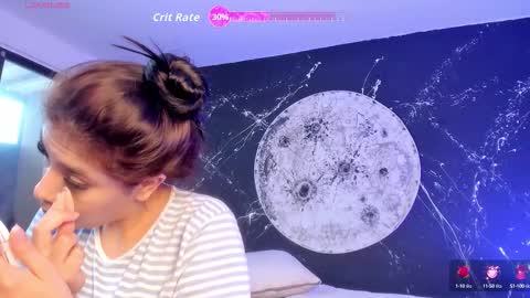Asia and Zoe online show from September 14, 2025, 11:42 am