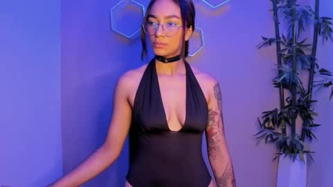 Camila online show from March 5, 2026, 10:06 pm