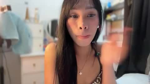 Snapshot of asian_aki chatting on April 16, 2026, 2:18 pm Marj online show from April 16, 2026, 2:18 pm