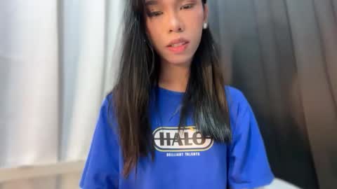 Snapshot of asian_aki chatting on May 2, 2026, 11:37 am Marj online show from May 2, 2026, 11:37 am