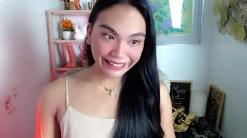 asian_alliyah online show from June 14, 2026, 4:03 am