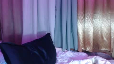 asian_badz online show from May 3, 2026, 4:46 pm