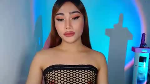 Snapshot of asian_caulix chatting on September 27, 2025, 1:32 am baby caulix online show from September 27, 2025, 1:32 am