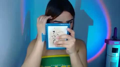 Snapshot of asian_caulix chatting on October 3, 2025, 7:44 pm baby caulix online show from October 3, 2025, 7:44 pm