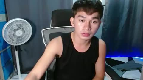 Snapshot of asian_chick931262 chatting on October 27, 2025, 2:54 pm asian_chick931262 online show from October 27, 2025, 2:54 pm