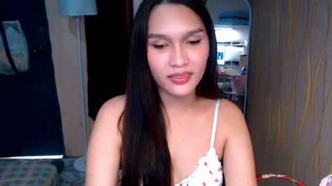 Snapshot of asian_glamm chatting on July 11, 2026, 5:21 am ANITA online show from July 11, 2026, 5:21 am