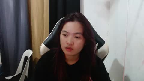 bb girl online show from May 11, 2026, 12:44 pm