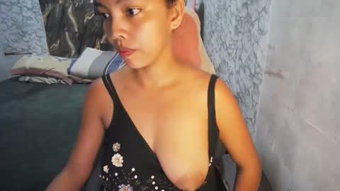 Snapshot of asian_janeth chatting on March 22, 2026, 11:41 pm im janeth single mom online show from March 22, 2026, 11:41 pm