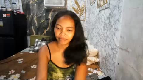 Snapshot of asian_janeth chatting on August 5, 2026, 11:06 pm im janeth single mom online show from August 5, 2026, 11:06 pm