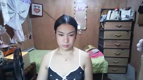 Snapshot of asian_llory chatting on October 10, 2025, 12:04 pm asian_llory online show from October 10, 2025, 12:04 pm