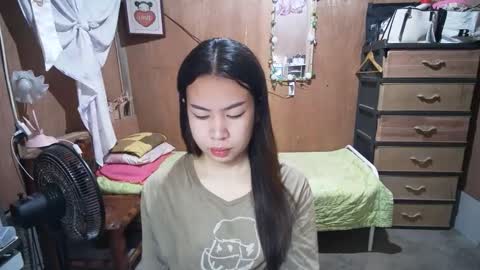 Snapshot of asian_llory chatting on October 12, 2025, 10:20 pm asian_llory online show from October 12, 2025, 10:20 pm